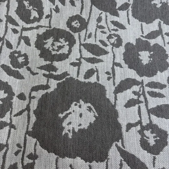 2 Sunbrella Fabric Upholstery Samples Both 26"x26" Brown & Green W/Leaves - Picture 5 of 5